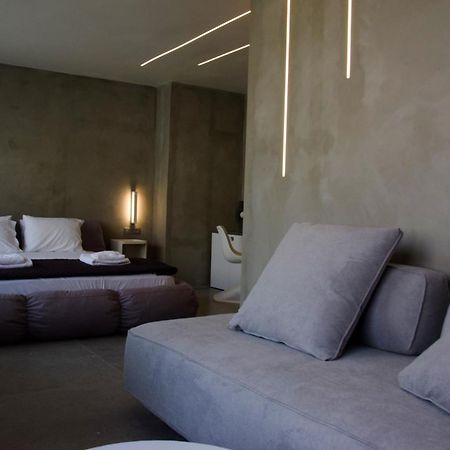 99 Adrianou Apartments アテネ エクステリア 写真