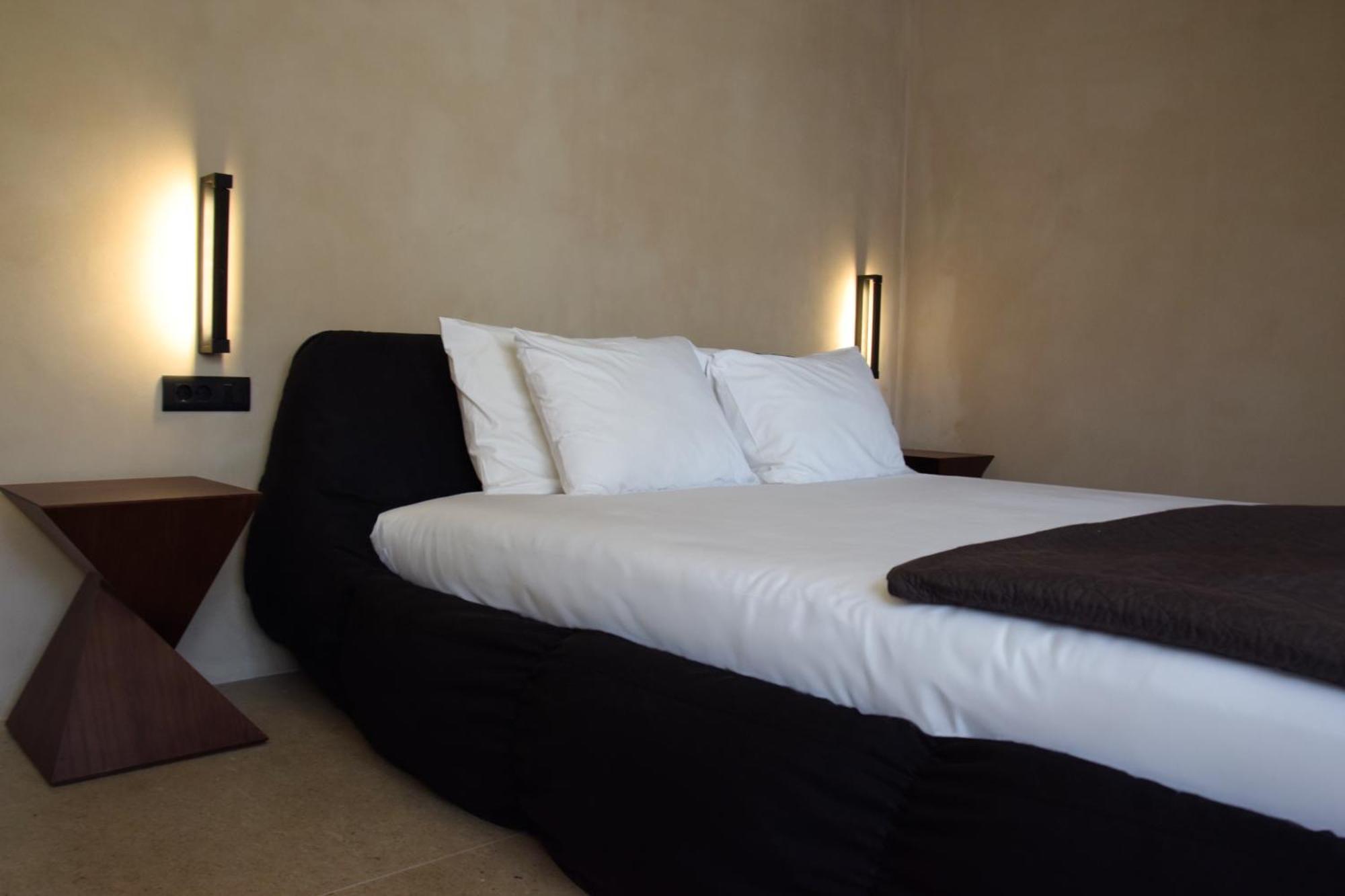 99 Adrianou Apartments アテネ エクステリア 写真